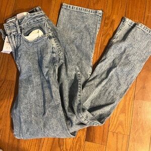 Social tourist zipper ankle jeans